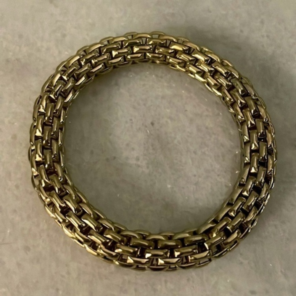 Unbranded Chain link bracelet Gold tone Lightweight Elastic Linked jewelry